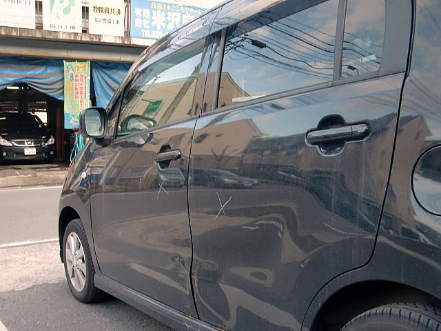 スズキワゴンｒ 側面の傷 板金塗装修理 鹿児島で板金塗装 車の修理 車検のことなら米沢自動車にお任せ