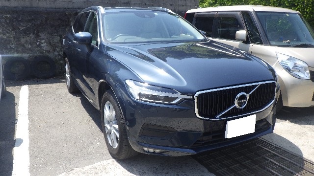 ボルボ（VOLVO）　XC60のフロント事故車を修理しました。