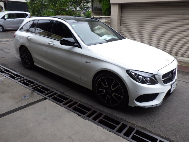 メルセデスＡＭＧ　Ｃクラス Ｃ４３ を修理しました。